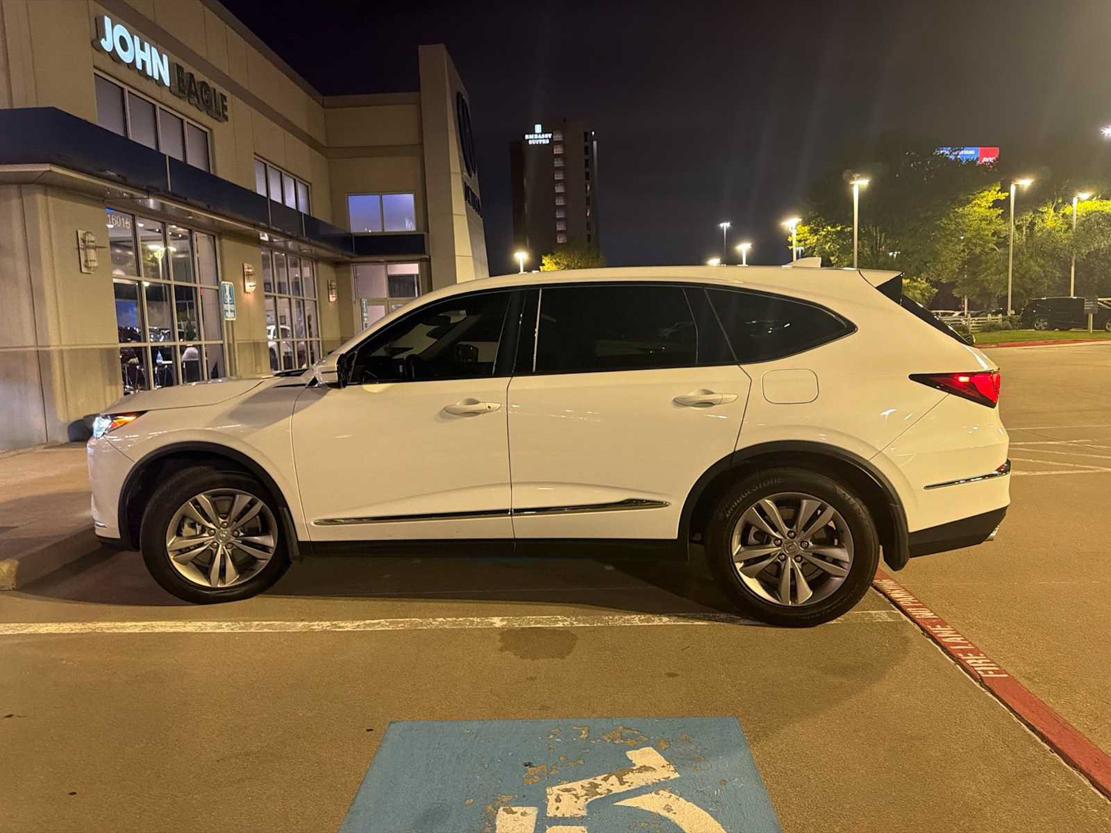Used 2024 Acura MDX FWD image 7