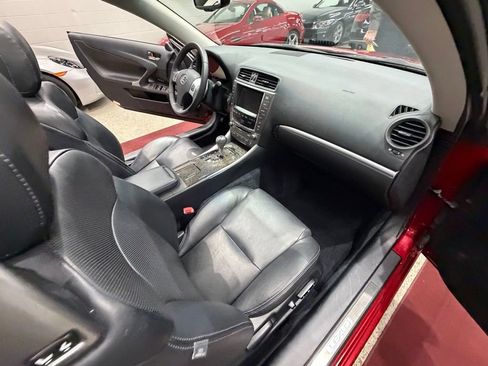 Used 2012 Lexus IS 350C w/ Luxury Pkg image 31