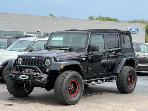 Used 2016 Jeep Wrangler Unlimited Rubicon AWD/4WD image 30