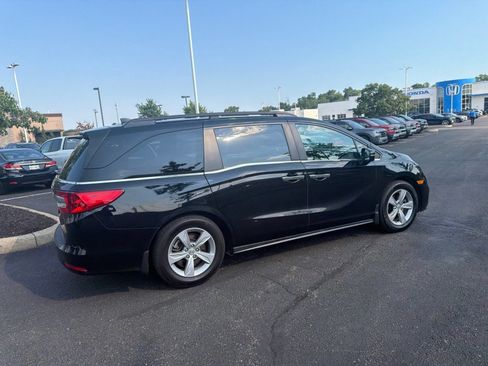Used 2018 Honda Odyssey EX-L image 11
