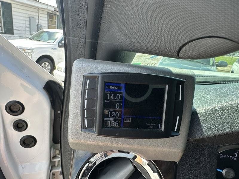 Used 2013 Ford F250 Platinum w/ FX4 Off Road Pkg AWD/4WD image 17