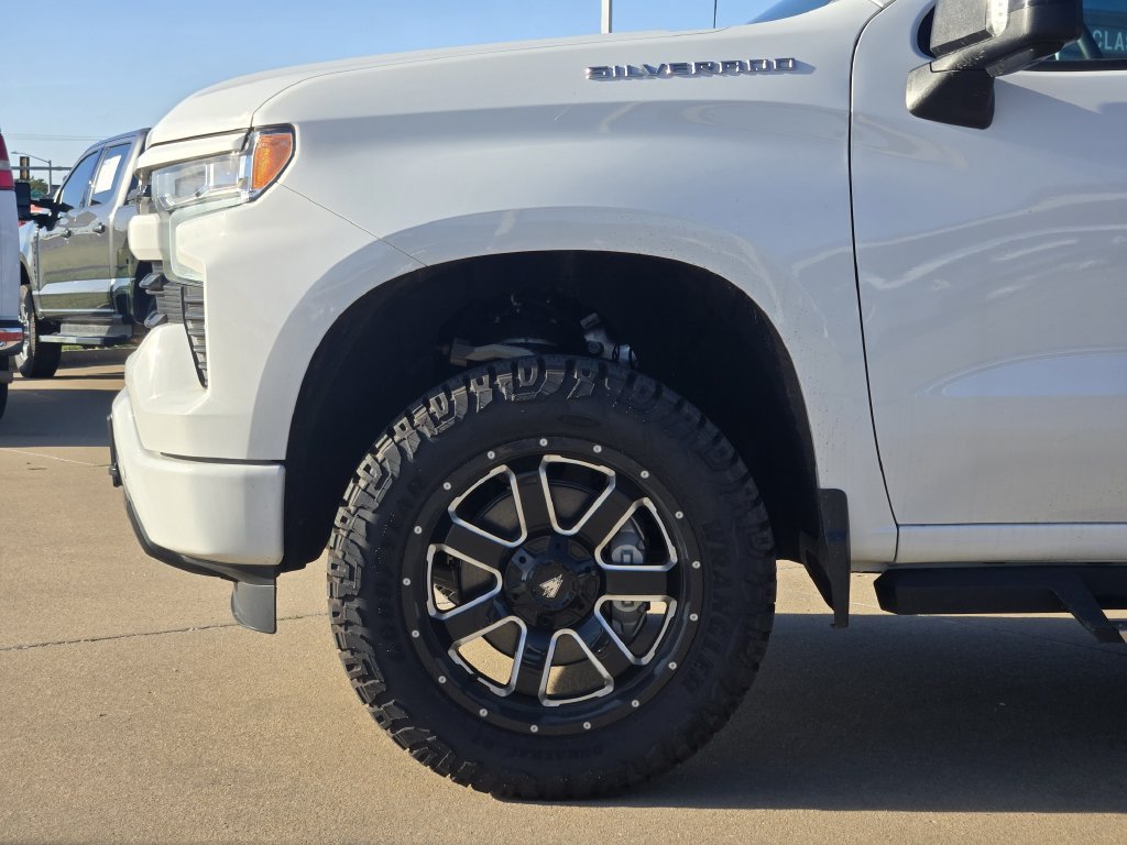 Used 2024 Chevrolet Silverado 1500 RST w/ Convenience Package II AWD/4WD image 27