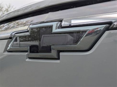 New 2025 Chevrolet Silverado EV RST image 33