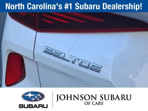 Used 2022 Kia Seltos SX w/ Sunroof Package AWD/4WD image 26