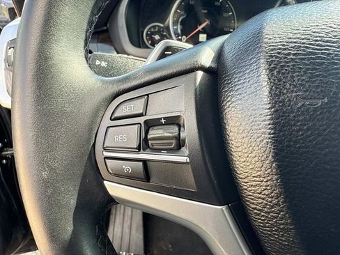 Used 2018 BMW X5 xDrive50i w/ M Sport Package image 57