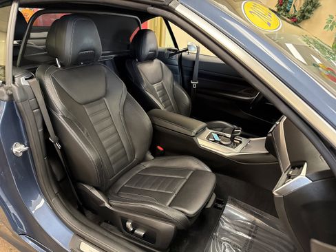 Used 2022 BMW 430i xDrive Convertible w/ Premium Package image 23