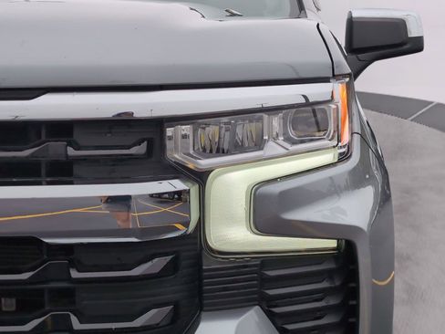 Used 2025 Chevrolet Silverado 1500 LT w/ Z71 Off-Road Package image 14