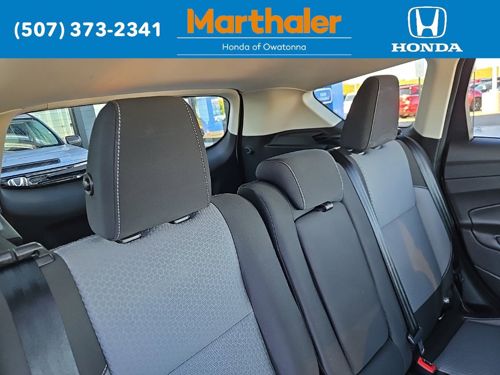 Used 2017 Ford Escape SE w/ SE Cold Weather Package AWD/4WD image 17