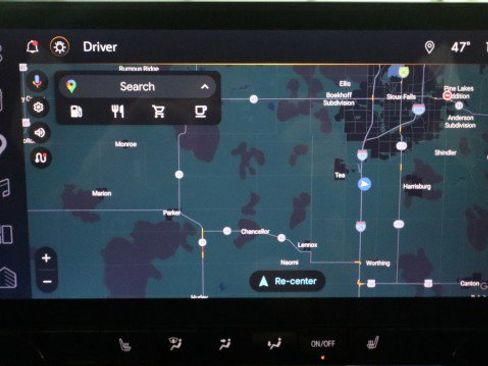 Used 2025 Chevrolet Colorado Trail Boss image 14