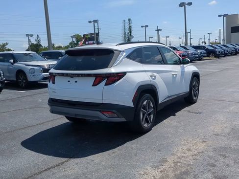 Used 2025 Hyundai Tucson SEL FWD image 6