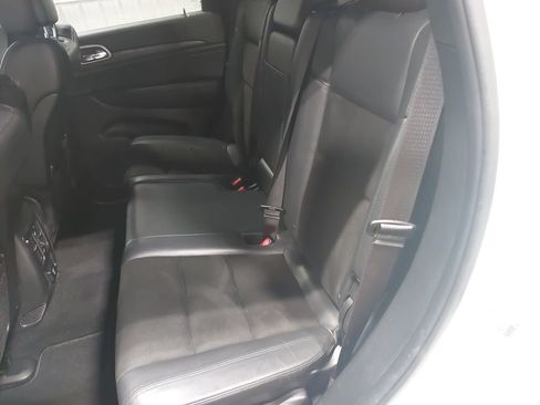 Used 2021 Jeep Grand Cherokee Laredo X AWD/4WD image 13
