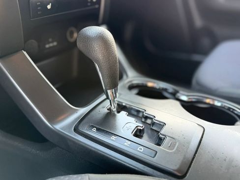 Used 2012 Kia Sorento LX w/ Convenience Pkg image 19