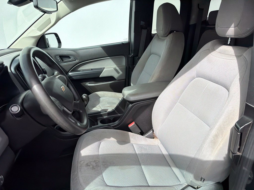 Used 2018 Chevrolet Colorado W/T w/ Custom Special Edition RWD image 7