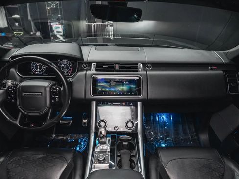 Used 2020 Land Rover Range Rover Sport SVR image 43