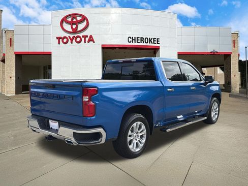 Used 2023 Chevrolet Silverado 1500 LTZ AWD/4WD image 5