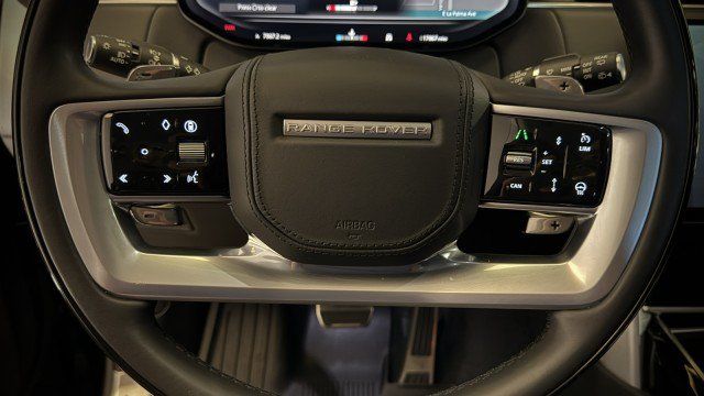 Used 2024 Land Rover Range Rover Autobiography AWD/4WD image 13