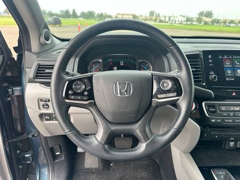 Used 2022 Honda Pilot Touring image 22