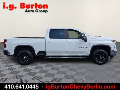 Certified 2023 Chevrolet Silverado 2500 LT w/ Convenience Package AWD/4WD image 7