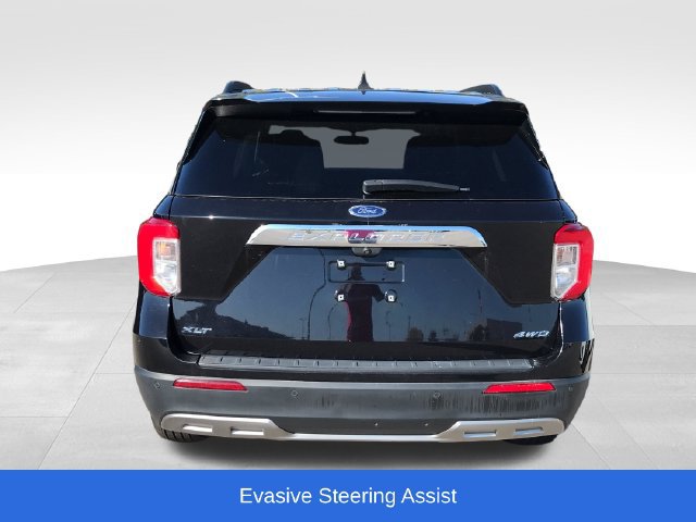 Used 2023 Ford Explorer XLT AWD/4WD image 8