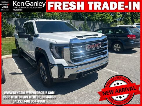 Used 2025 GMC Sierra 2500 SLE w/ SLE Value Package; AWD/4WD image 1
