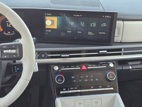 New 2026 Hyundai Santa Fe SE image 16