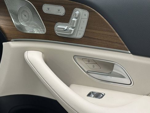 New 2026 Mercedes-Benz GLE 450 4MATIC image 19