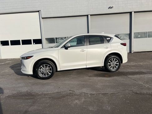 New 2025 MAZDA CX-5 AWD 2.5 S w/ Select Package image 15