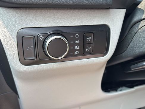 Used 2023 Ford Escape Active w/ Tech Pack #2 AWD/4WD image 26