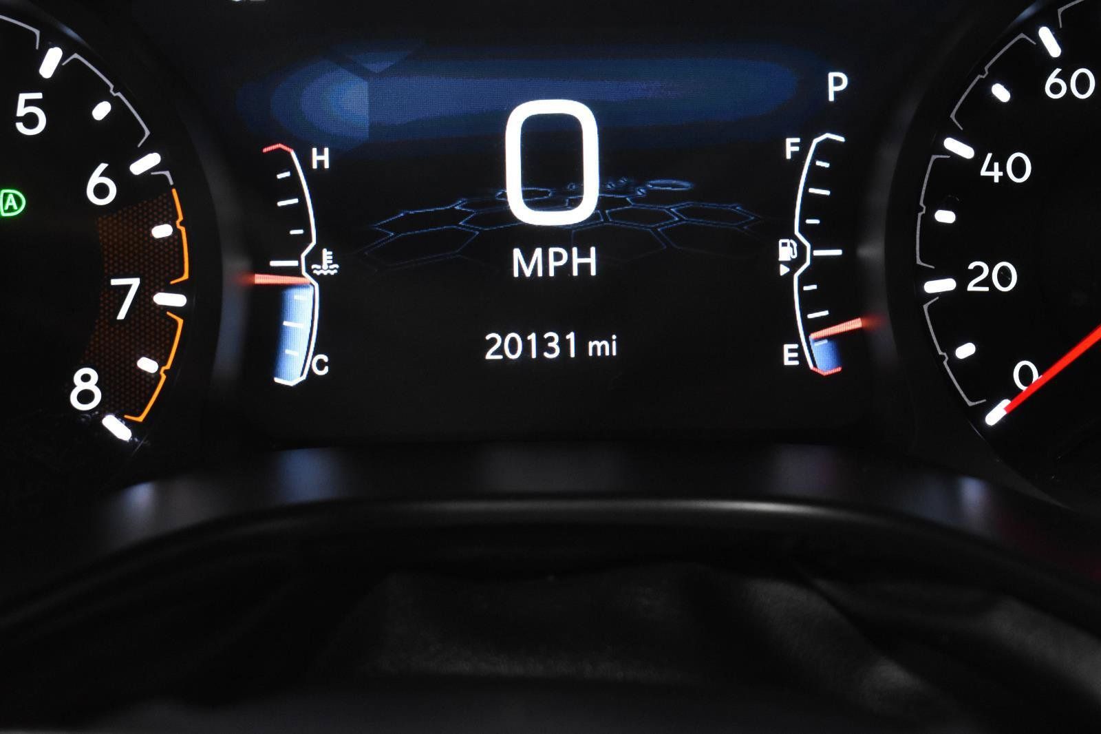 Used 2025 Jeep Compass Latitude AWD/4WD image 23