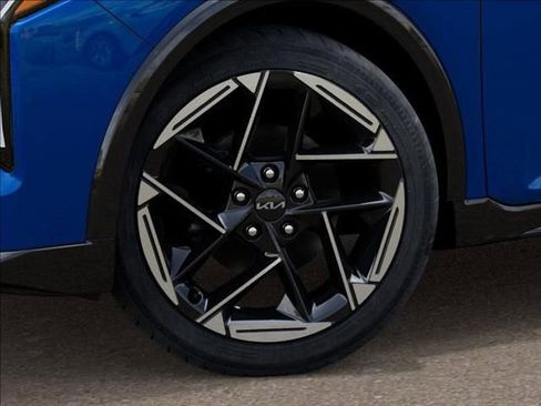 New 2025 Kia K4 GT-Line w/ GT-Line Sunroof Package image 9