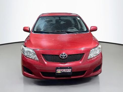 Used 2010 Toyota Corolla LE w/ All Weather Guard Pkg FWD image 2