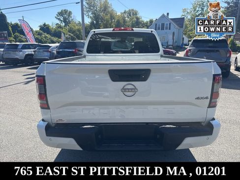 Used 2025 Nissan Frontier SV image 6