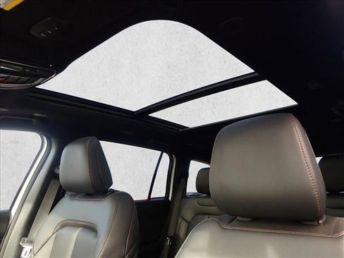 New 2026 Jeep Cherokee Limited image 14