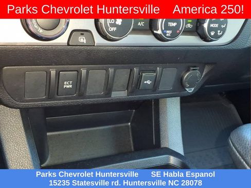 Used 2023 Toyota Tacoma SR AWD/4WD image 7