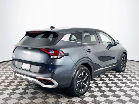 Used 2025 Kia Sportage LX FWD image 8