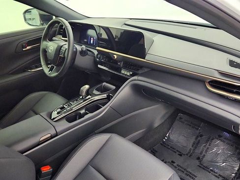 Used 2026 Toyota Crown AWD/4WD image 23