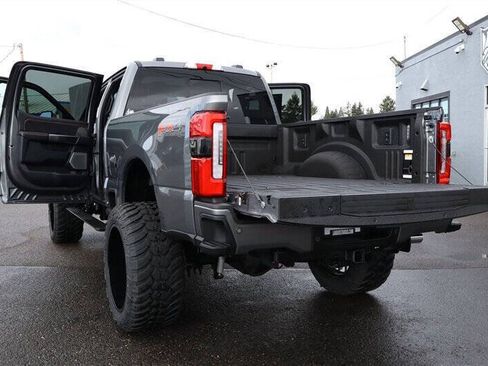 Used 2024 Ford F350 Platinum AWD/4WD image 32