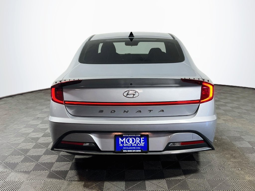 Used 2023 Hyundai Sonata SE FWD image 6