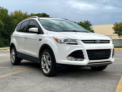 Used 2013 Ford Escape Titanium w/ Parking Technology Pkg image 2