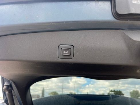 Used 2024 Buick Encore GX Preferred w/ Comfort Package FWD image 14