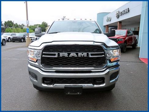 Certified 2024 RAM 2500 Tradesman w/ Chrome Appearance Group AWD/4WD image 3