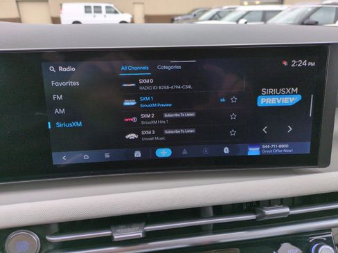 Used 2025 Hyundai Tucson Limited w/ Tow & Go Package AWD/4WD image 27