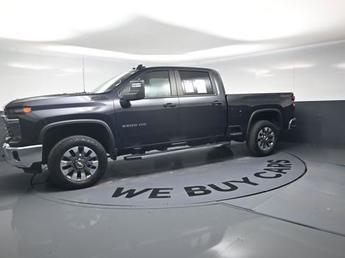 Used 2024 Chevrolet Silverado 2500 LT w/ All Star Edition AWD/4WD image 6