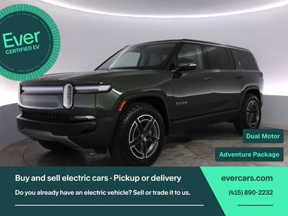 Used 2025 Rivian R1S Adventure