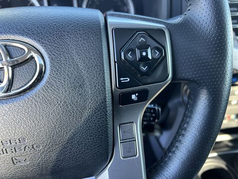 Used 2022 Toyota 4Runner Limited image 21