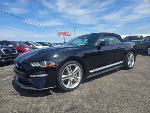 Used 2018 Ford Mustang Premium w/ Equipment Group 201A RWD image 2