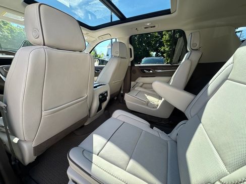 Used 2023 GMC Yukon Denali AWD/4WD image 53