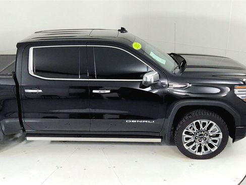 Used 2023 GMC Sierra 1500 Denali Ultimate image 14