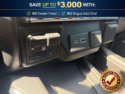 Used 2020 GMC Sierra 2500 SLT w/ SLT Premium Plus Package AWD/4WD image 27