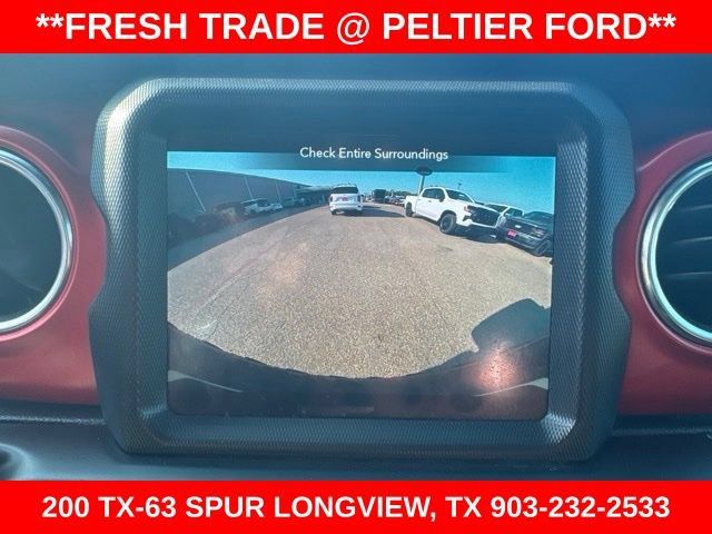Used 2021 Jeep Wrangler Unlimited Rubicon w/ Dual Top Group AWD/4WD image 13